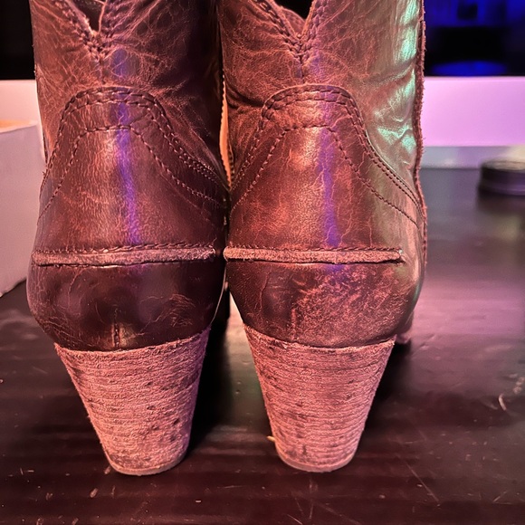 Frye distressed leather ankle boots - Picture 11 of 14